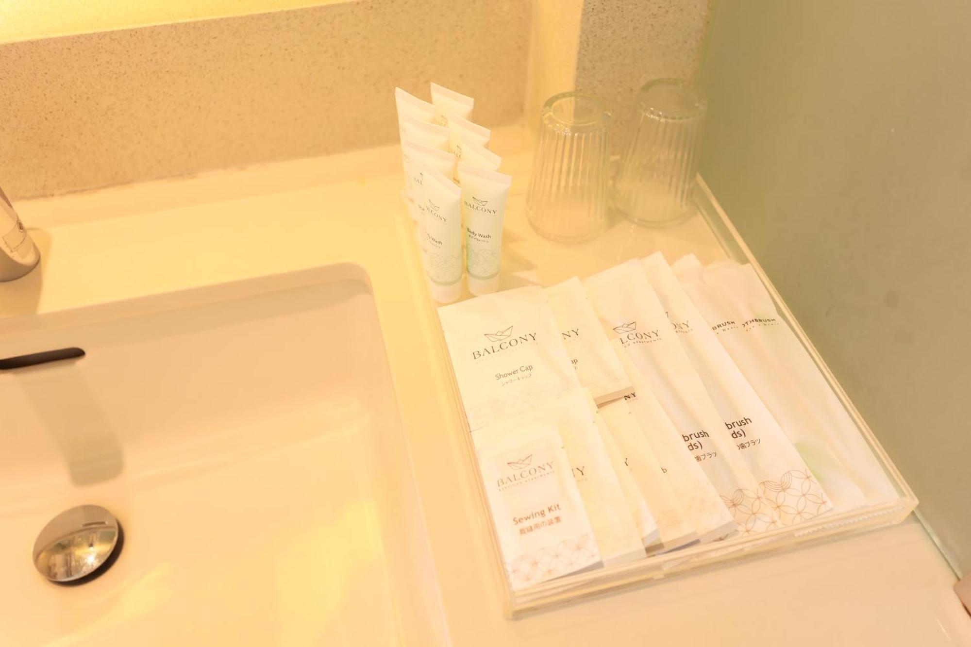 Balcony Seaside Sriracha Hotel & Serviced Apartments Si Racha Bagian luar foto